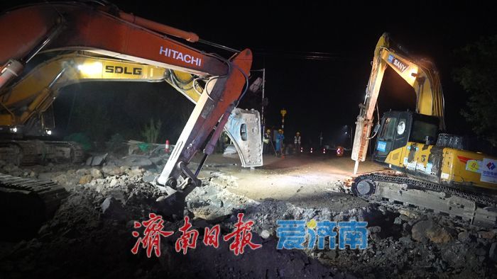 济南港九路工程正加班加点赶工