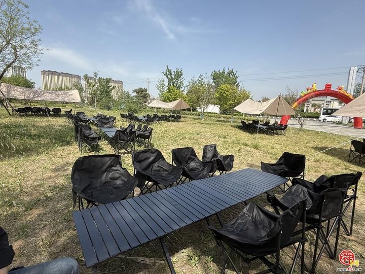 破大防了！80、90后的“顶流男团”空降章丘，一秒穿越小时候……