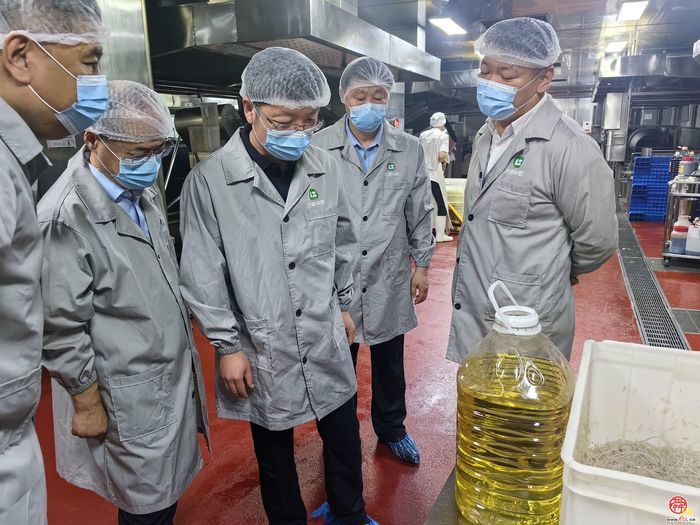 开学啦！济南市市场监管局细心检查校园“第一餐”