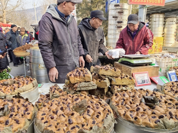 “泉”在济南过大年｜赶年集、备年货，黄河大集年味浓