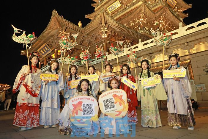 收官！国庆假期济南30家重点景区累计接待游客465.15万人次，实现营业收入1.35亿元