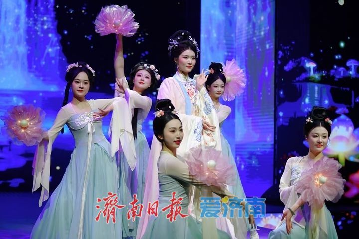 浪漫明湖畔 文旅新体验