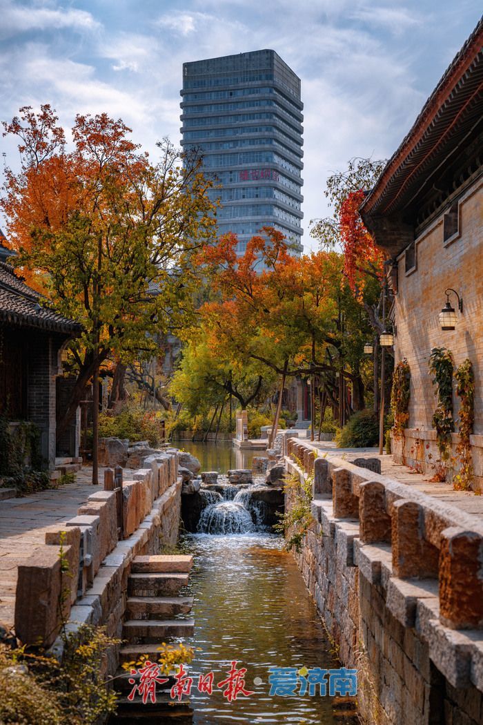 济南明水古城：秋日古意浓，水韵与斑斓交织的诗意画卷