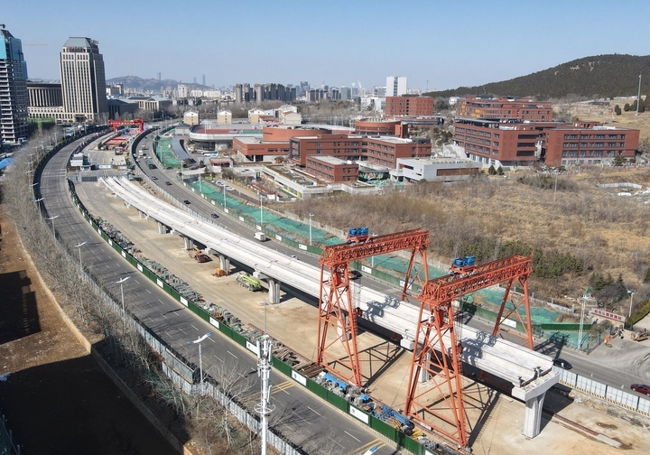 地下段连接高架段箱梁开始架设，济南轨交8号线将从这里上“高架”