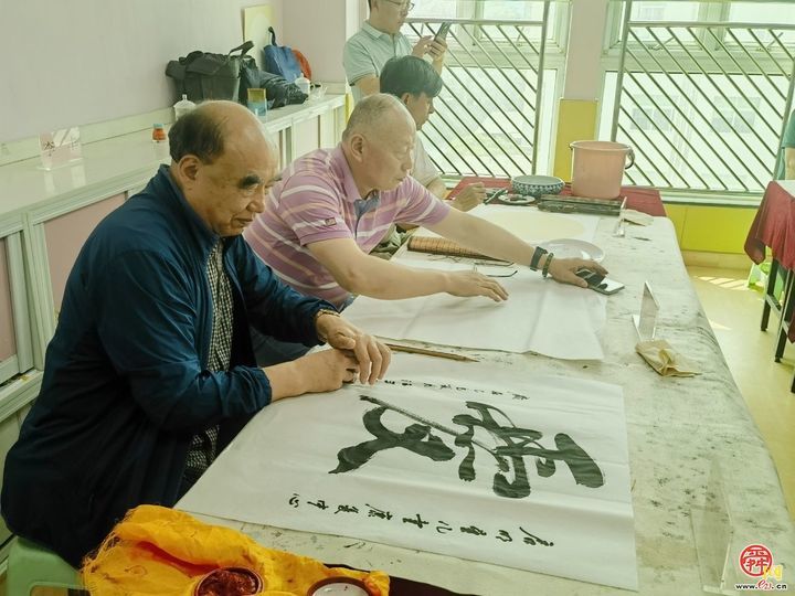 “集福泉城·艺润童心”全国助残日爱心捐赠活动举行