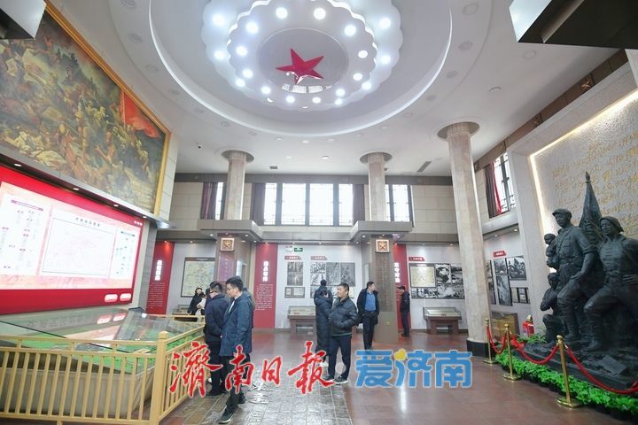 历经两个半月，济南解放阁重新对市民游客开放参观