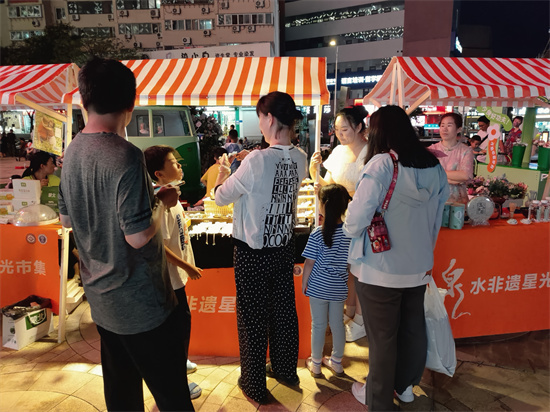 “豪华”市集阵容亮相泉城