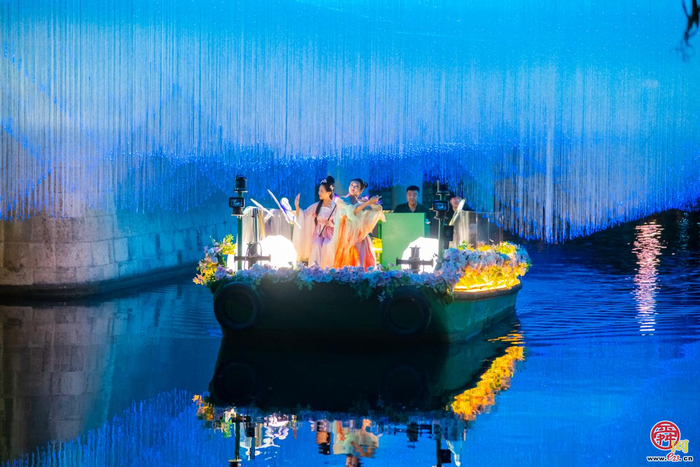 泉涌盛夏·画舫载梦  天下第一泉风景区“画舫演艺”惊艳回归!
