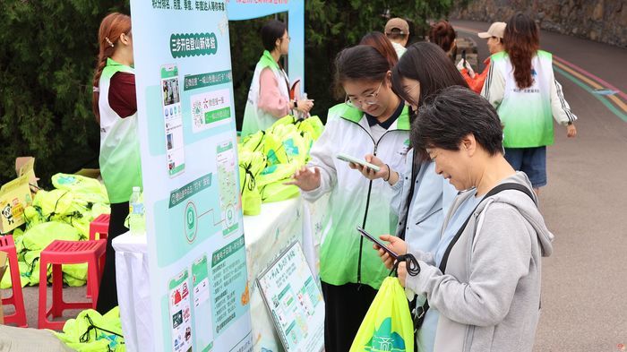 千佛山—佛慧山无障碍绿道今启用！邀“一城山色·登山打卡”活动近千市民见证