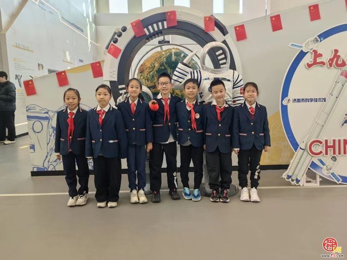 童心探科学 筑梦向未来——历下区龙鼎实验学校三(3)中队红领巾寻访主题实践活动