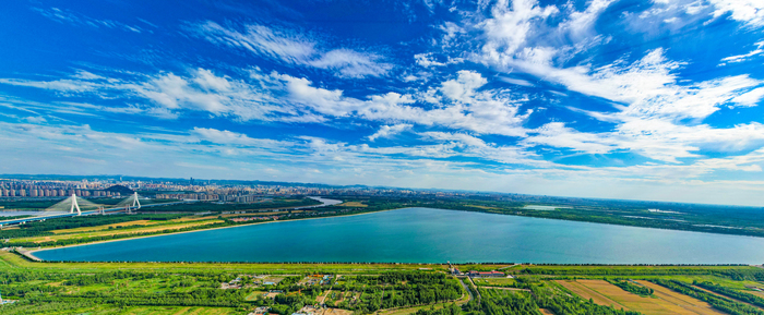 云卷云舒映黄河 济南起步区夏日盛景如画