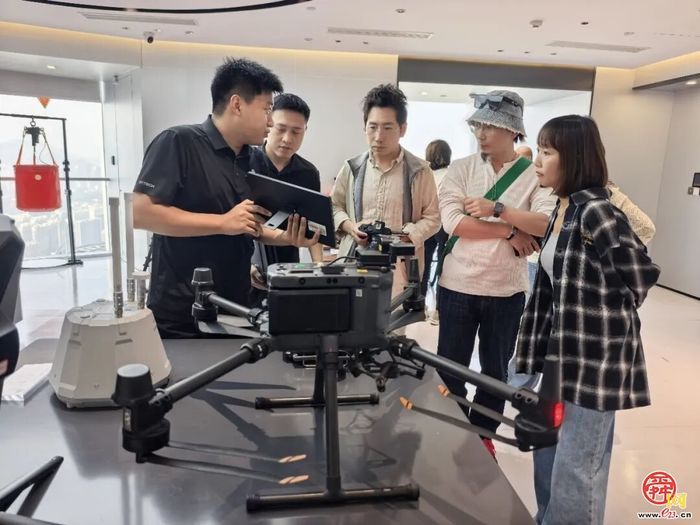 阅读量1.7亿！“E网同心名动历下”网络名人历下采风活动圆满收官