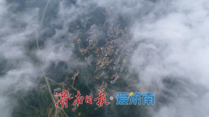 一年四季 泉在济南丨云雾翻涌似仙境！济南上空现云海景观，云海延时摄影来了