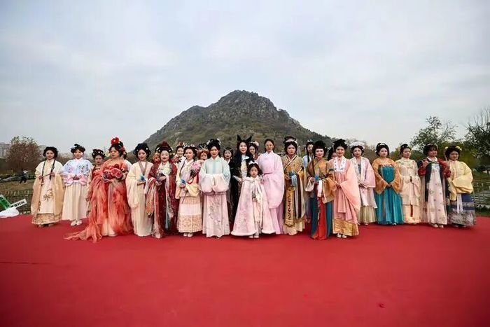 四海同袍即将共聚千佛山，济南第六届汉服嘉年华11月22日启幕