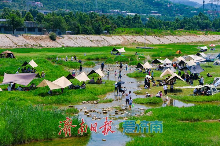 仲宫营而村端午露营热潮拉满山野氛围感