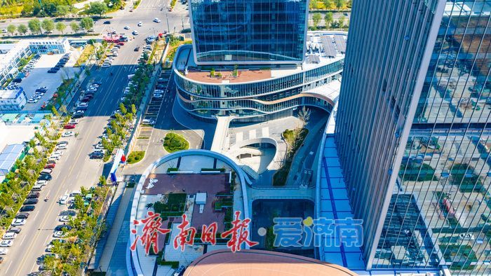 从钢铁基地到AI智园：济南济钢片区上演产业转型精彩蜕变