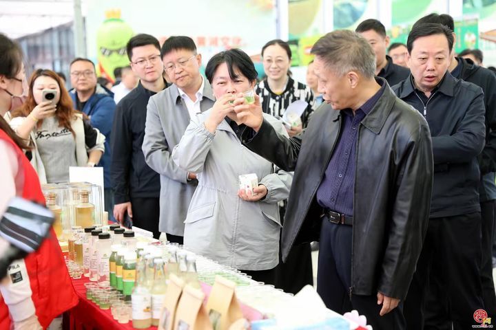 章丘：18年，18亿！