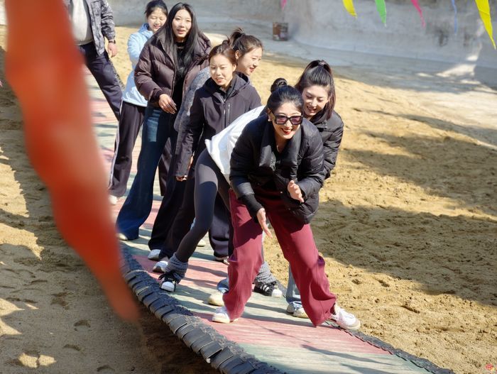 巾帼建功新时代 公交女性绽芳华——济南公交集团南部分公司工会开展庆“三八”主题活动