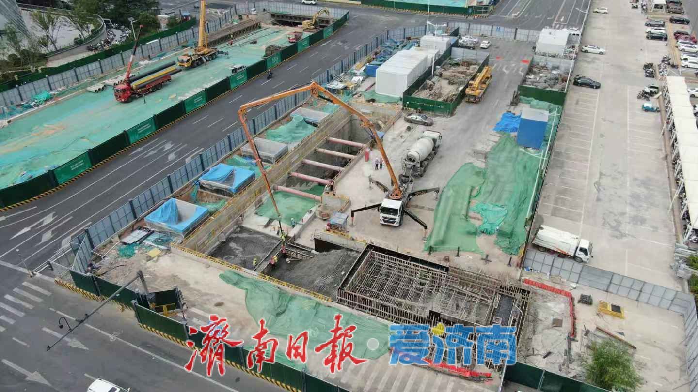 项目强省会｜济南轨道交通6号线软件园站附属结构全部封顶