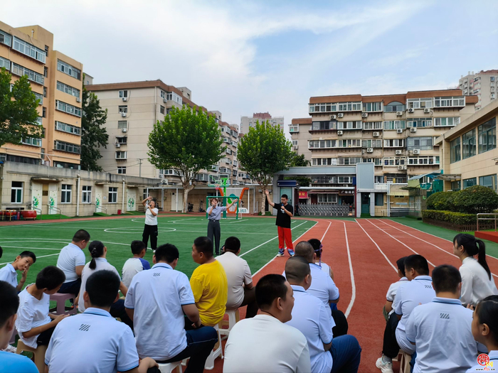 月满中秋 情暖特教 ——济南市影壁后街学校开展中秋关爱慰问活动