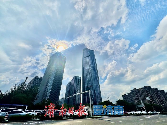 一年四季 泉在济南丨雨后济南夏云奇峰绘美景