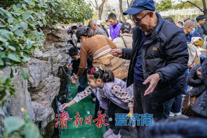 泉在济南过大年丨掬一捧清泉，这个春节 “甜” 到心里