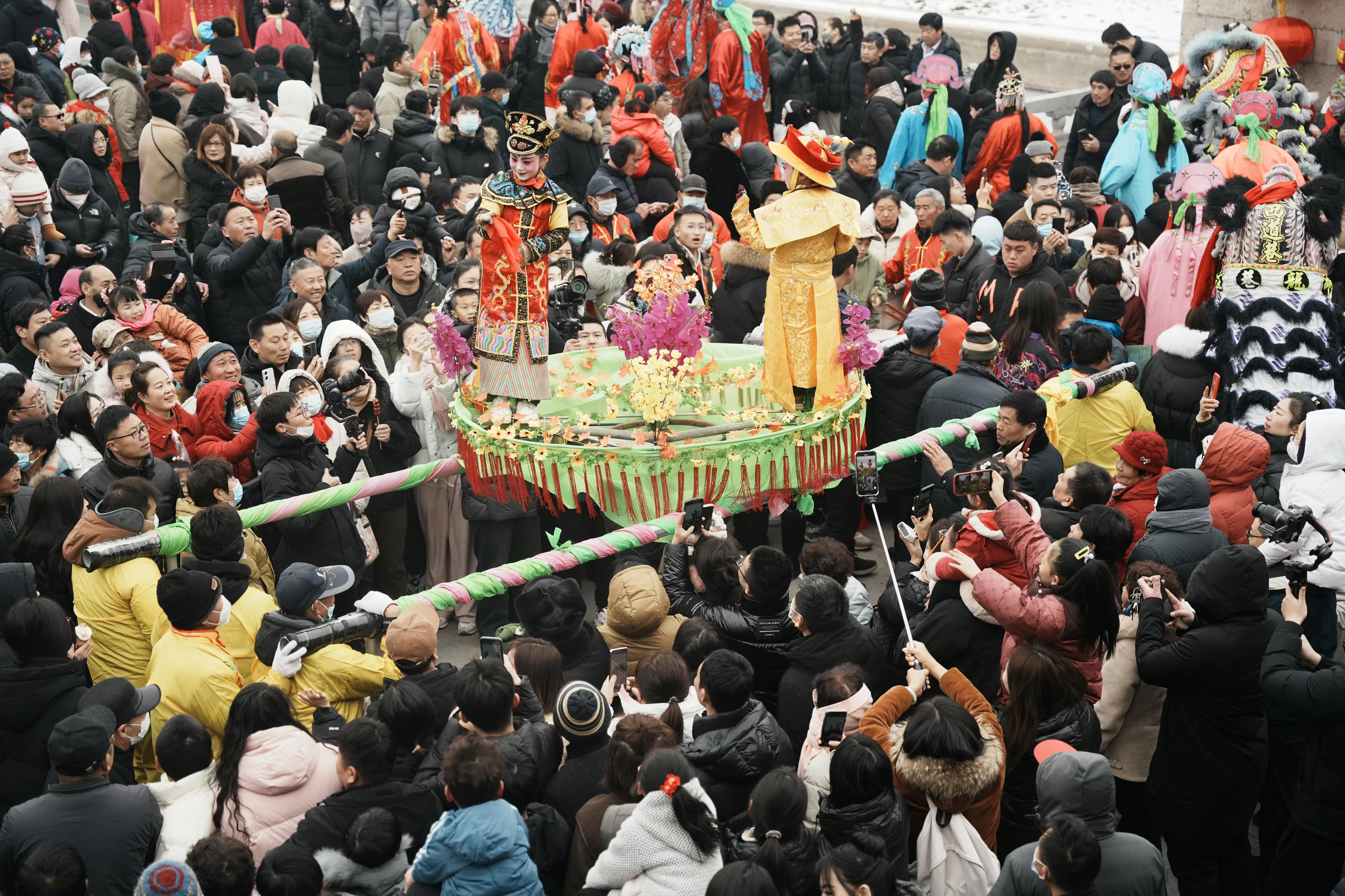 【网络中国节·元宵】“泉”在济南过大年｜济南章丘文祖街道三德范庄——元宵喜乐盛 扮玩年味浓