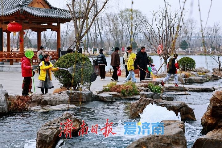 一年四季 泉在济南丨白泉喷涌景如画 公园焕新引客来