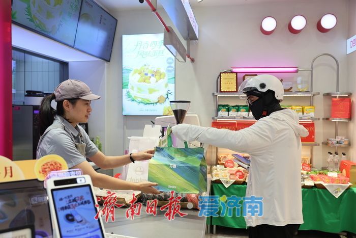 鲁味月饼新代表 山东本土“豆橛子”月饼上市掀起中秋消费热潮