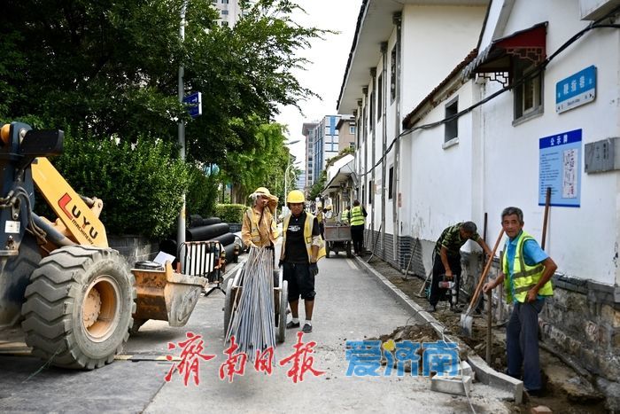 明府城片区更新再提速 鞭指巷道路提升工程有序推进
