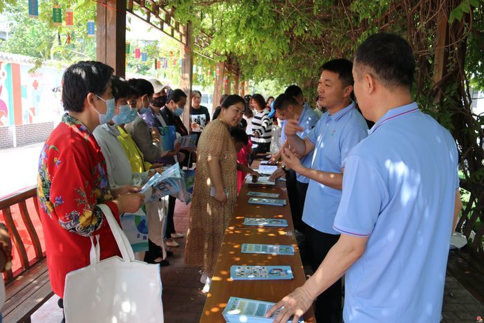 粽叶飘香话节水 民族团结聚同心——济南市水务服务中心开展端午民族团结共建活动