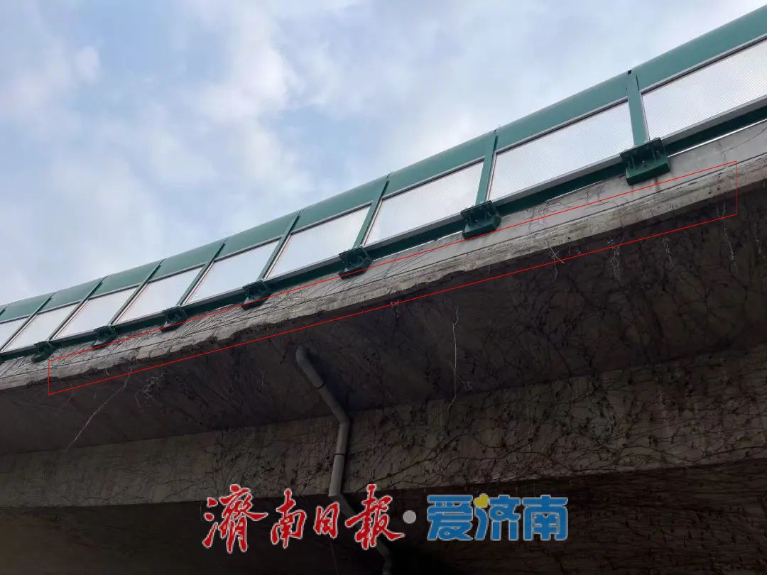 立交桥“导水小耳朵”痊愈啦！