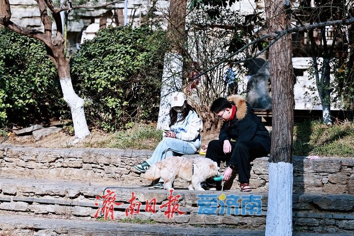 春归腊山河 踏青正当时