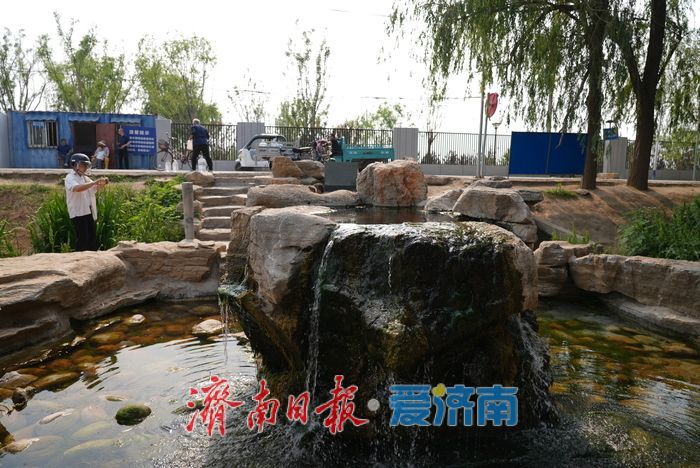 一年四季 泉在济南 