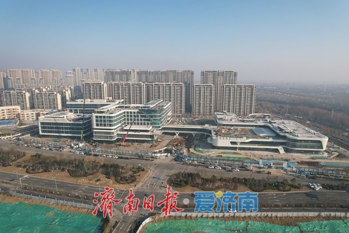 项目强省会｜济南医院迁建项目冲刺收尾，华山片区现代化医疗新地标雏形尽显