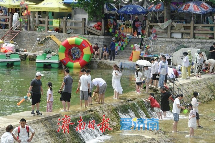 一年四季·泉在济南 