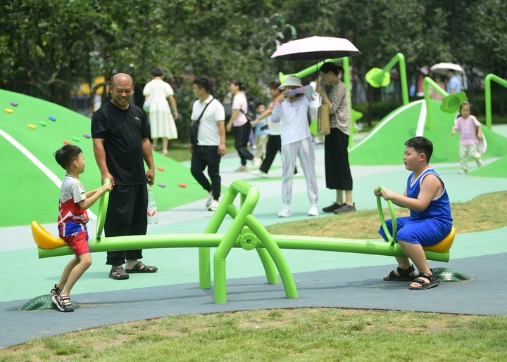 游乐设施一应俱全，济南这处知名景区新添免费“遛娃”好去处