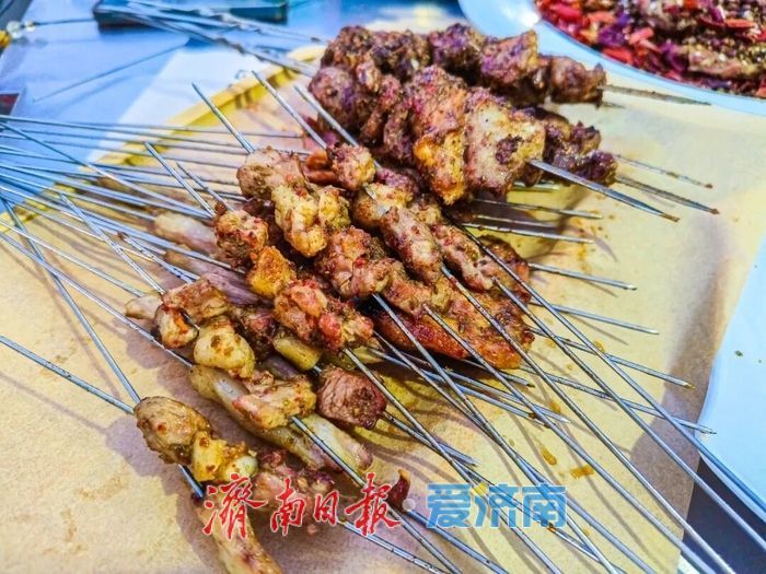 地标打卡 夜市烟火 赛事演出 商圈迭代……济南的夏夜生活，正被重新定义