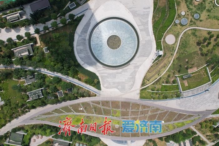 济南CBD城中绿洲 楼宇间铺展生态新画卷
