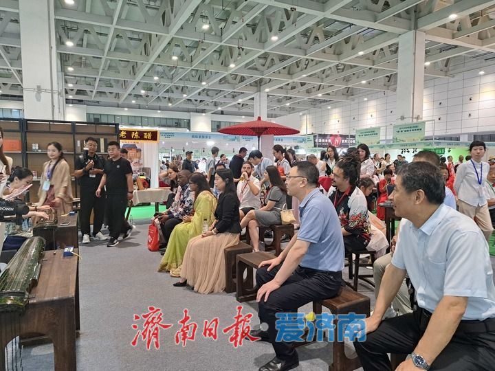 泉畔茶香里，时光与文化和鸣——2025中国（济南）“泉・茶”国际文化艺术周侧记