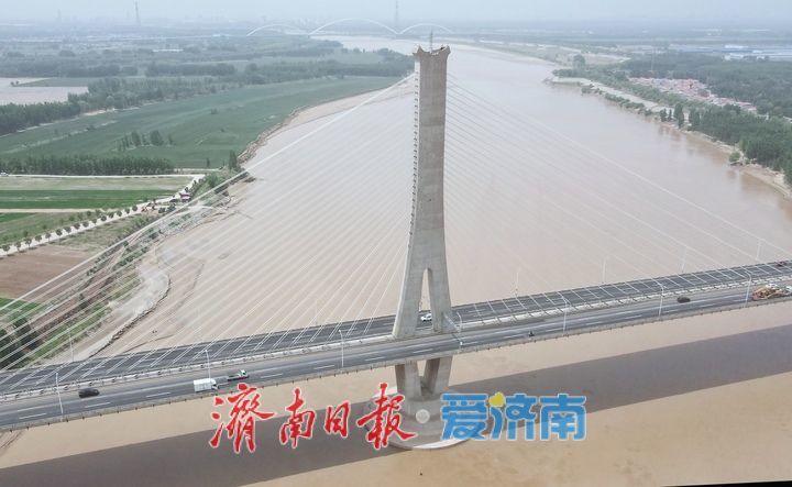 济南建邦黄河大桥提前10天完成路面翻新重新恢复全线通车