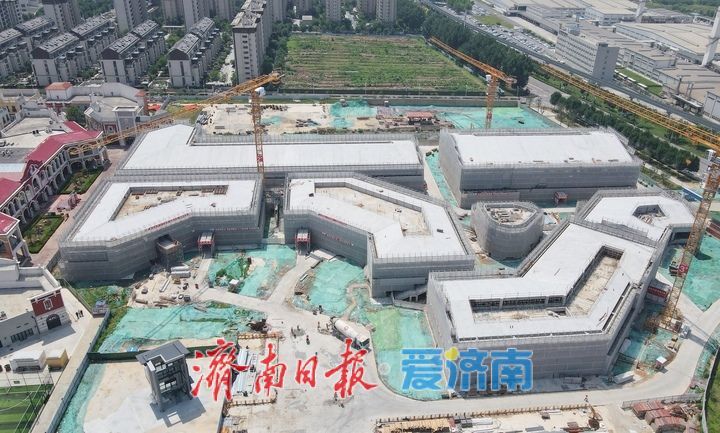 打造济南东部城区“一日微度假”目的地，高新百联奥特莱斯二期展现雏形