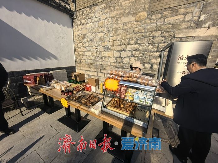 古庙新生变身“城市文化客厅”，山野食集唤醒老街记忆