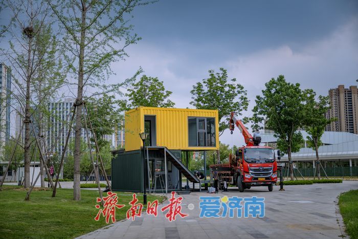 一年四季 泉在济南丨唐冶中央公园变身“都市避暑绿洲”