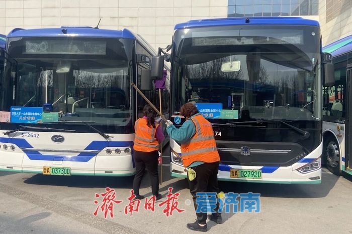 护航人才招引大会，济南公交运送参会人员超1.1万人次