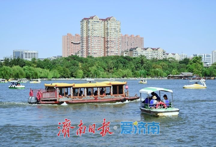 湖光潋滟游人醉，国庆过半天下第一泉景区迎客破“百万”