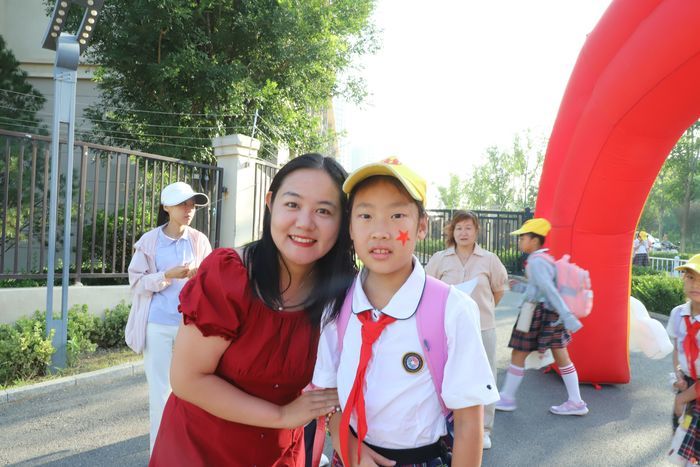 济南市市中区润泽学校小学部2026年秋季开学典礼隆重举行