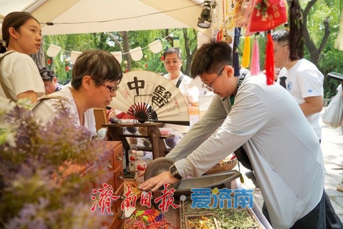 一年四季 泉在济南丨非遗与烟火气共谱泉边雅韵 天下第一泉景区开启民俗文化月