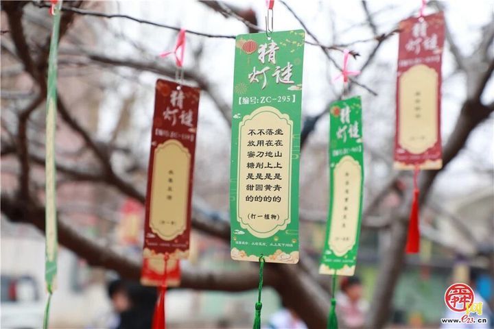 春风拂泉城 策马启新程 ——2026 年济南中小学春季开学典礼亮点纷呈