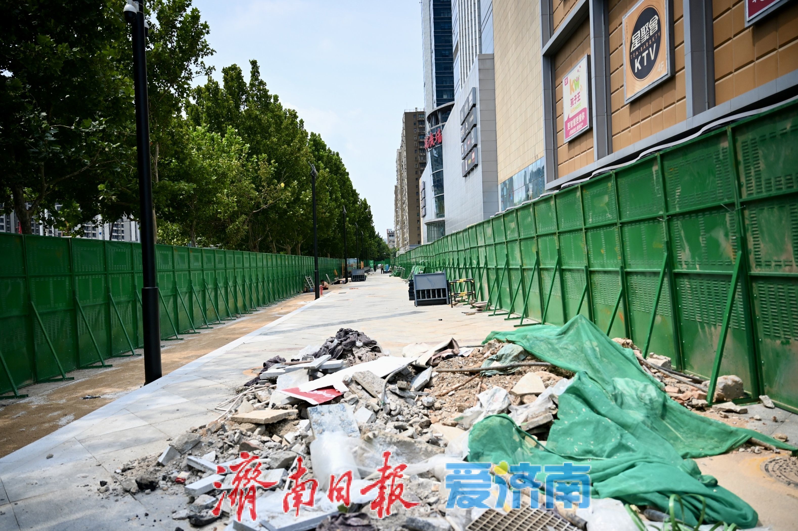 告别占道乱停 和谐广场南侧将添非机动车专用停车场